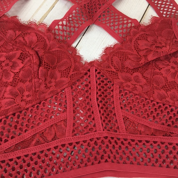 NWT Free People x REVOLVE Sitting Pretty Top XS - Picture 4 of 4